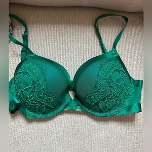 Victoria’s Secret “Very Sexy Push-up” Bra